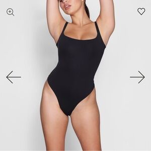 NWT SKIMS Black Sleeveless Bodysuit